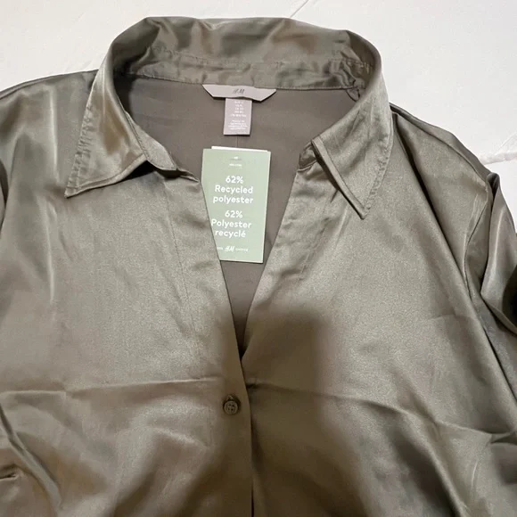 H&M button down - Picture 3 of 3